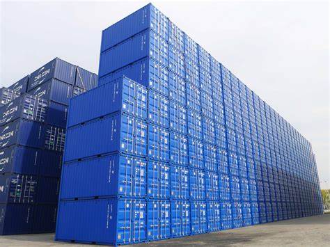 LẦN ĐẦU TIÊN SAU 20 NĂM, TRUNG QUỐC KHÔNG CÒN LÀ NƯỚC XUẤT KHẨU NHIỀU NHẤT SANG MỸ.