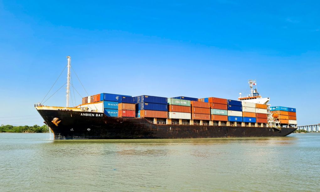 Ngành vận tải biển tiếp tục lãi lớn